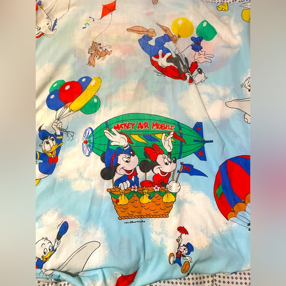 Vintage 80s Disney Mickey and Minnie Hot Air Balloon Twin Sheet